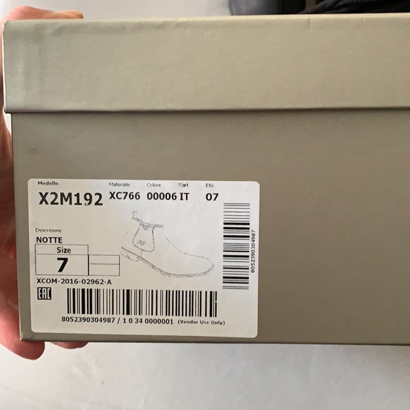 Giorgio Armani men’s boots - Picture 4 of 4